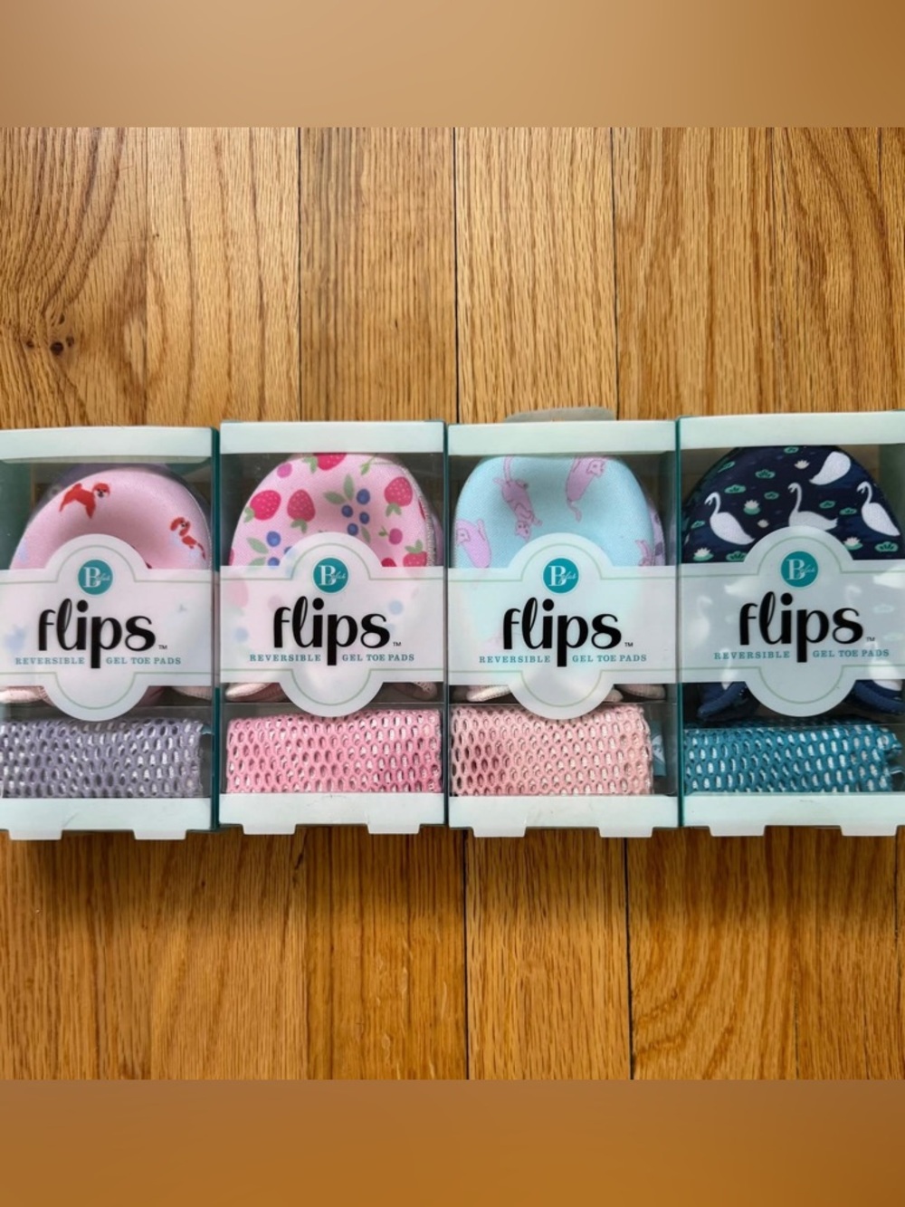 Flips Reversible Gel Toe Pads for Pointe Shoes Brand New